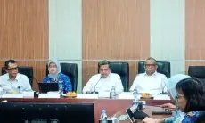 Ini Daftar 9 Produk Makanan Mengandung Babi, Kok Rata-rata Bersertifikat Halal Sih?