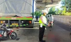 Tabrak Truk yang Tengah Parkir, Siswi SMA Meninggal Dunia