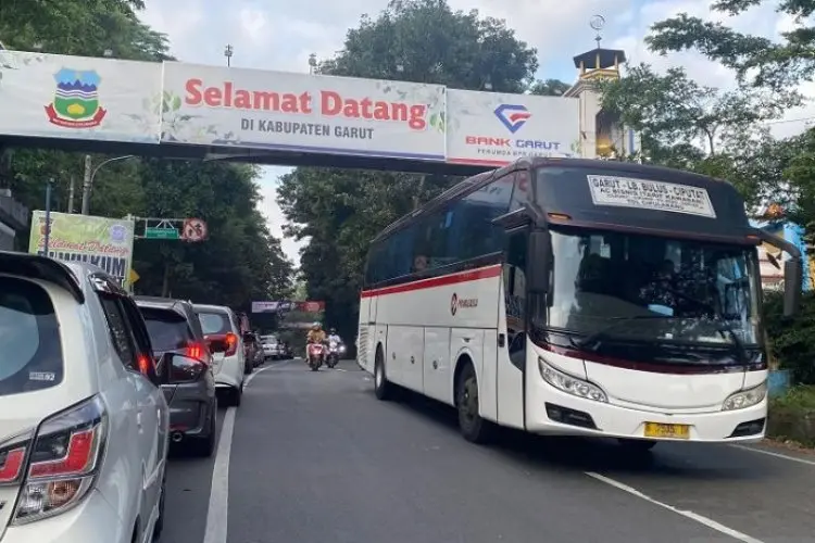 Mau ke Garut? Latih Kesabaran, Jalur Nagreg-Kadungora Mulai Padat Merayap