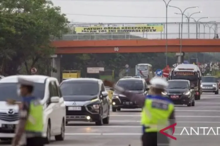 341 Masjid di Jalur Mudik Jabar Disulap Jadi Posko Singgah Pemudik Lebaran 2026