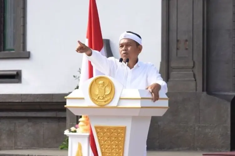 Dedi Mulyadi Minta Kabupaten/Kota Bandung Raya Bersihkan Semua Spanduk dan Baliho, Ini Alasannya...