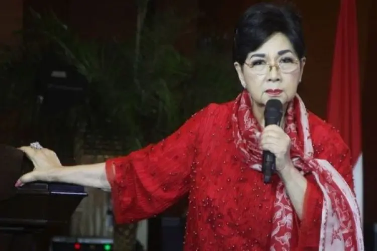 Titiek Puspa Tutup Usia