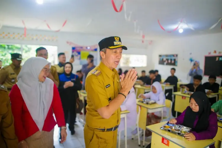 Keren, Program MBG Dorong Tumbuh Kembang Pelajar SMP Binagreha