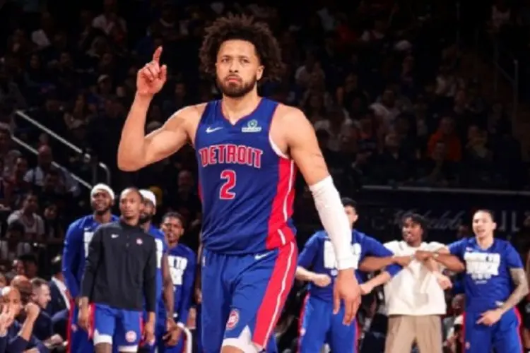 Knicks vs Pistons, Detroit Menangkan Laga Dramatis 100-94, Tiga Pemain Cetak Double-double