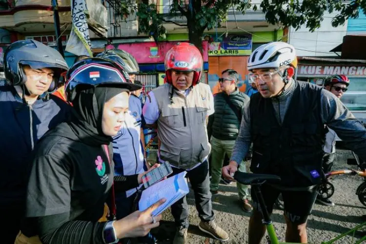 Wali Kota Bandung Tinjau Jalur BRT