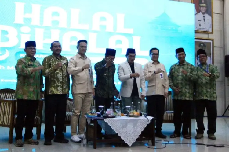 Komisi IX DPR RI dan Mitra Kerja BGN Gelar Sosialisasi Program MBG di Soreang Bandung