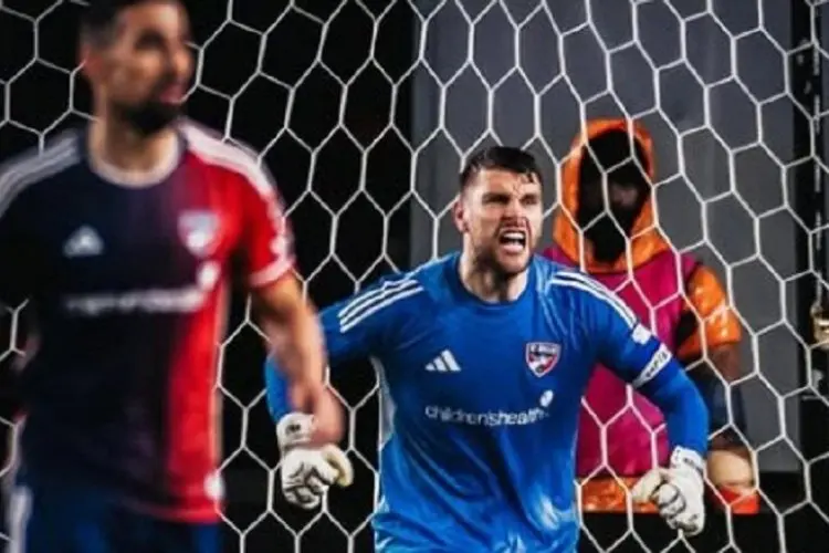 Delapan Penyelamatan Cemerlang Maarten Paes Sia-sia, FC Dallas Kandas di Kandang LAFC