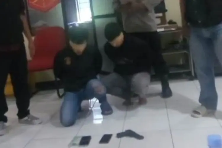 Polsek Bogor Timur Amankan Dua Polisi Gadungan yang Peras Kuli Bangunan