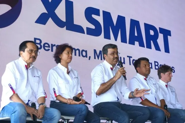 XLSmart Kukuhkan Jaringan dan Layanan di Jabar, Jateng dan Yogyakarta