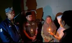 Sedekah Cahaya dari Baznas dan Yayasan Brader Membuat Rumah Entin di Pangalengan tak lagi Gelap