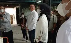 Gak Sembarangan, Inovator Asal Melong ini Ungkap Jenis Sampah Plastik yang bisa Diolah jadi Petasol