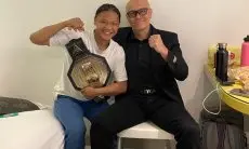 Bangga, Dede Dina Jadi Petarung Wanita Pertama Asal Jabar Peraih Sabuk Juara Tarung Bebas MMA One Pride