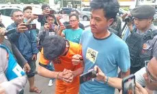 Dorrr! Timah Panas Bersarang di Kaki RK, Begal Bengis dari Cibungbulang Bertekuk Lutut