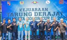 Dedie A Rachim Tekankan Semangat Juang Dalam Kesenian Bela Diri Tarung Derajat 