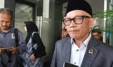 Ketua DPRD Jabar Buky Wibawa Karya Guna Tanggapi Santai Aksi Walk Out Fraksi PDIP di Paripurna