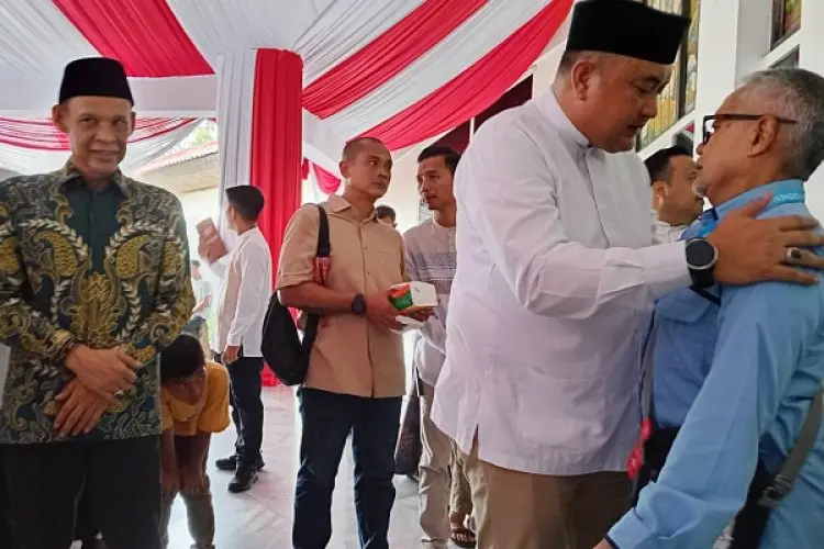 Rudy Susmanto dan Forkopimda Kabupaten Bogor Lepas 400 Calon Jamaah Haji