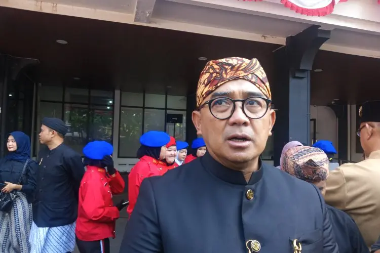 Persib Juara Liga 1, Wali Kota Bandung Ajak Bobotoh Rayakan dengan Tertib dan Dewasa: Jangan Biarkan Euforia Merusak Kebahagiaan