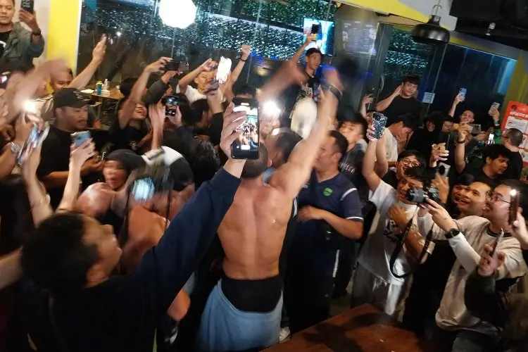 Back to Back Persib Juara Liga 1 2025! Update Klasemen Sementara Setelah Hasil Imbang 3-3 Persebaya vs Persik yang Pastikan Gelar untuk Maung Bandung