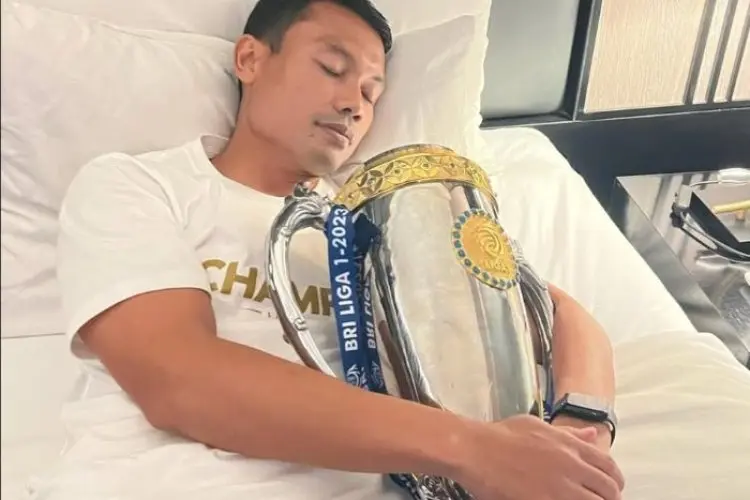 Ini Reaksi Dedi Kusnandar Persib Back to Back Juara