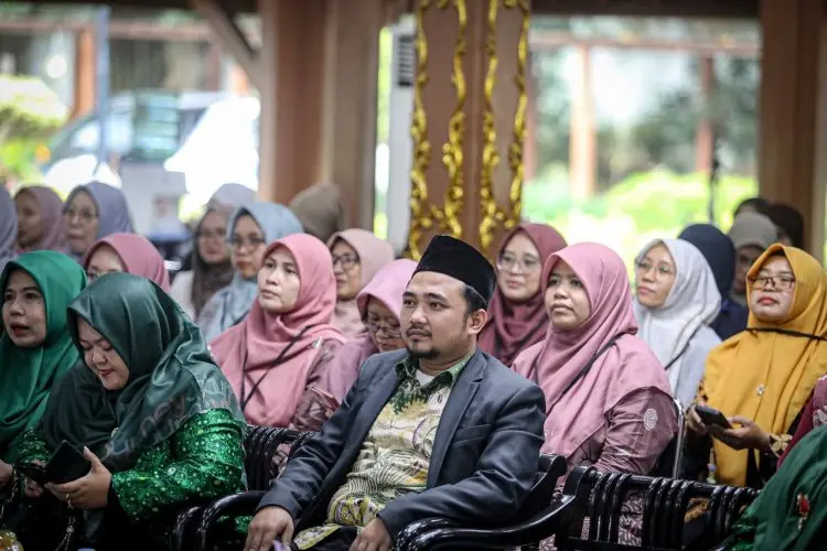 Guru Harus Kuasai AI Hadapi Tantangan Pendidikan