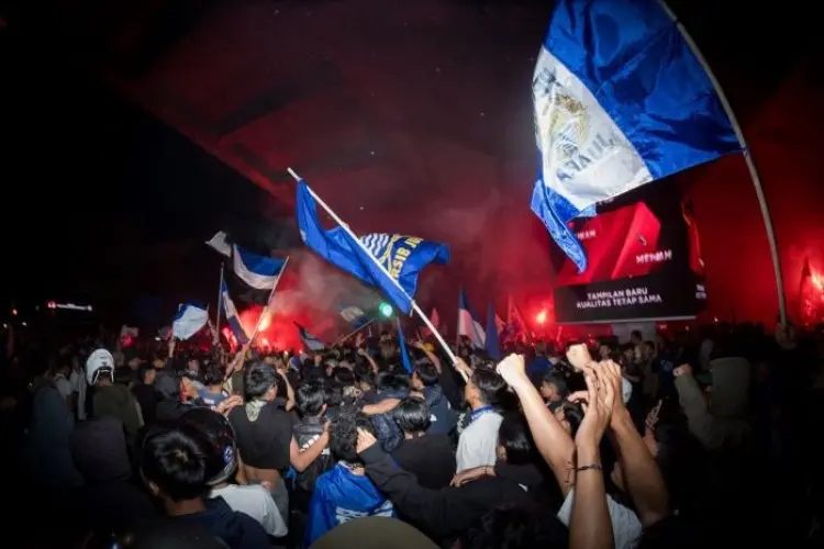 Rayakan Juara dengan Tertib dan Meriah! Persib Ajak Bobotoh Pawai Kemenangan di Bandung Usai Back-to-Back Champion Liga 1