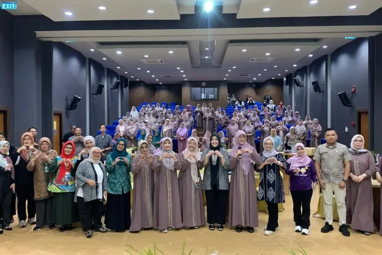 Pemprov Jabar Rilis Sekolah Lansia Perempuan