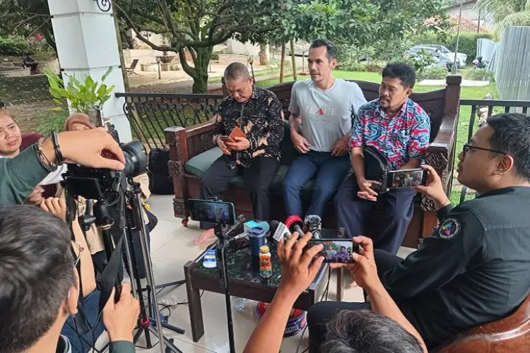 Atalarik Syach Buka Suara soal Duduk Perkara Rumah di Cibinong Tak Jadi Dibongkar, Ternyata....