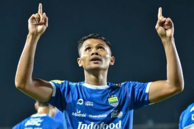 Resmi, Persib Pinjamkan Dimas Drajad ke Malut United