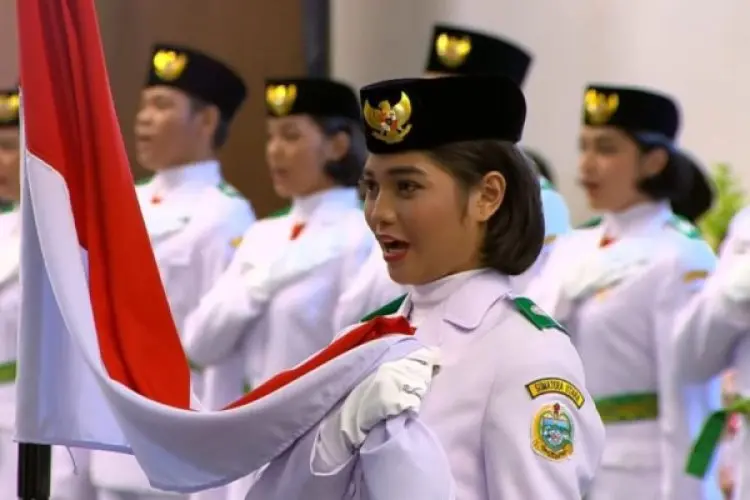 Gubernur Dedi Mulyadi Minta Peserta Pendidikan Karakter Jadi Petugas Upacara 17 Agustus Tingkat Provinsi Jabar