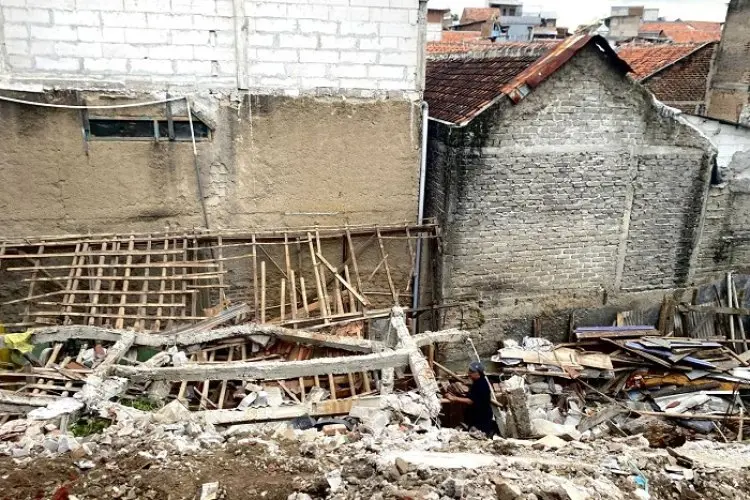Pemkot Bandung Imbau Masyarakat Tidak Membangun Rumah di Atas Saluran Air