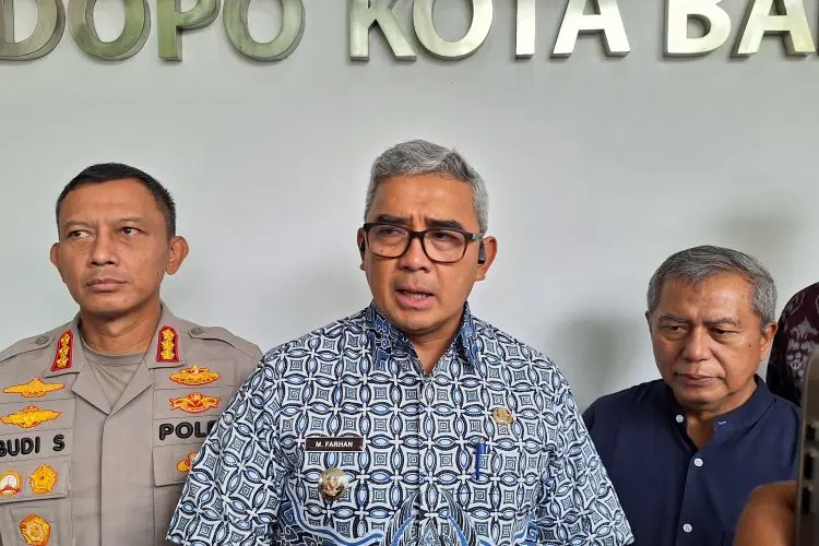 Farhan dan Tobias Sepakat, Tunda Konvoi Hingga 25 Mei Demi Keamanan