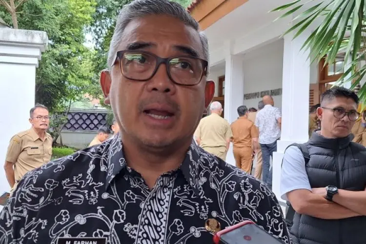 Antisipasi PHK Massal, Padat Karya Jadi Solusi di Kota Bandung