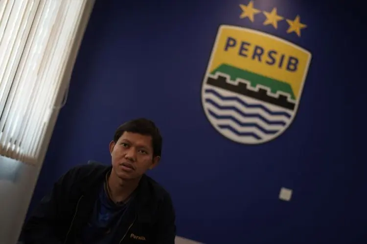 Adam Alis Sayangkan Rusaknya Fasilitas Stadion GBLA Akibat Ulah Oknum Suporter