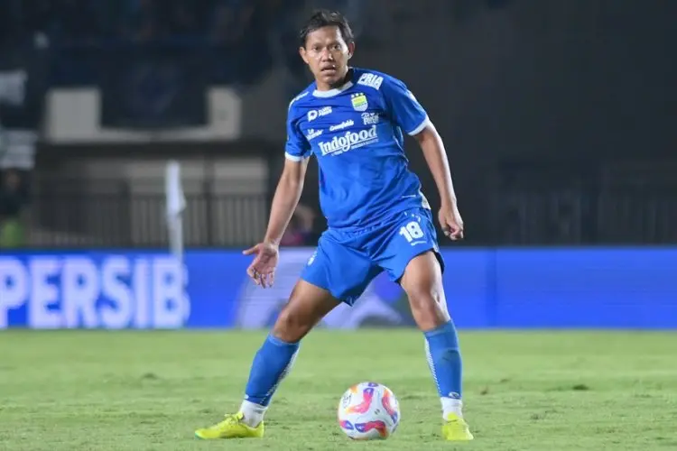 Adam Alis Siap Bawa Persib Ukir Sejarah Baru di Liga 1 2025/26