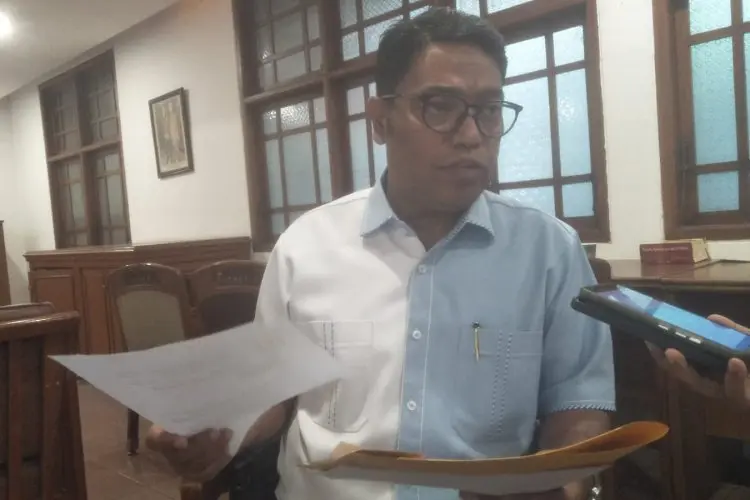 Keluarkan SK Perpanjangan, Agung Suryamal Sutisna Resmi Menjabat Ketua Caretaker Kadin Jabar dan H. Oping sebagai Ketua Caretaker Kadin KBB