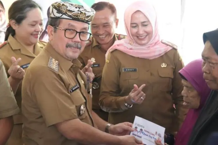 Imron Minta Pemberdayaan Perempuan Cirebon jadi Agen Perubahan