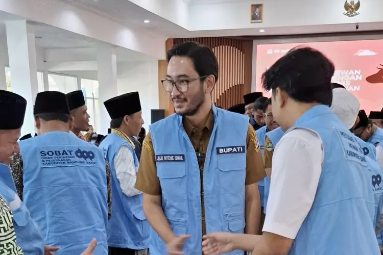 Jelang Hari Raya Iduladha 1446 H, Pemkab Bandung Barat Mulai Berikan Pelatihan Pemotongan untuk 247 Petigas Pengawasan Kesehatan Hewan Kurban