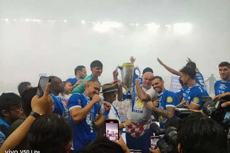 Nonton Bola Tak Lagi Ribet, Bila Vivo di Genggaman