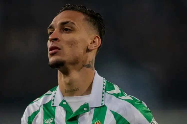 Begini Nih Perkiraan Starter Real Betis dalam Final Conference League Real Betis vs Chelsea