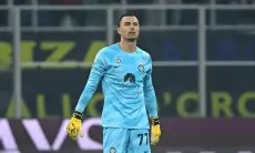 Jelang Indonesia vs China, Gelang Asli dari Lombok Jimat Emilio Audero