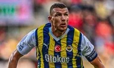 Bosnia dan Herzegovina Sempurna, Edin Dzeko Cetak Gol Penentu Kemenangan