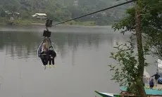 Glamping Lakeside Situ Patengang Suguhkan Pengalaman Duduk Melayang di Atas Air dengan Keranjang Sultan