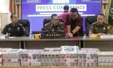 2,5 Juta Batang Rokok Tanpa Cukai Diamankan Bea Cukai dan Kejaksaan dari Warga Cisarua