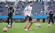 Prakiraan Lineup Derby Yokohama FC vs Yokohama F Marinos, Sandy Walsh Cadangan Abadi Lagi?