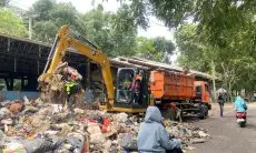Jabar Terancam Pidana Gegara Sampah, Kementerian LH Tenggat Sampai Desember 2025