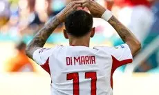 Cetak Gol Penalti, Bintang Benfica Ini Malah Minta Maaf kepada Fans Boca Juniors