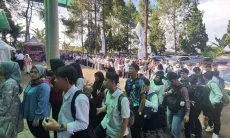 Job Fair 2025 KBB Diminati, Ribuan Orang Rela Antre untuk Melamar Pekerjaan