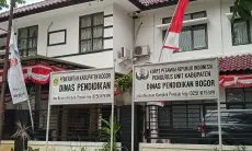 Diduga Selingkuh, Dua Oknum Pejabat Dinas Pendidikan Kabupaten Bogor Terancam Kena Sanksi Berat