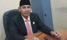 Kadisdik Nyalon Ketua PGRI Kabupaten Cirebon Mendapat Sorotan Tajam