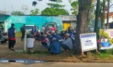 Petani Pacet Blokade Pipanisasi Air Baku dari Sungai Citarum 